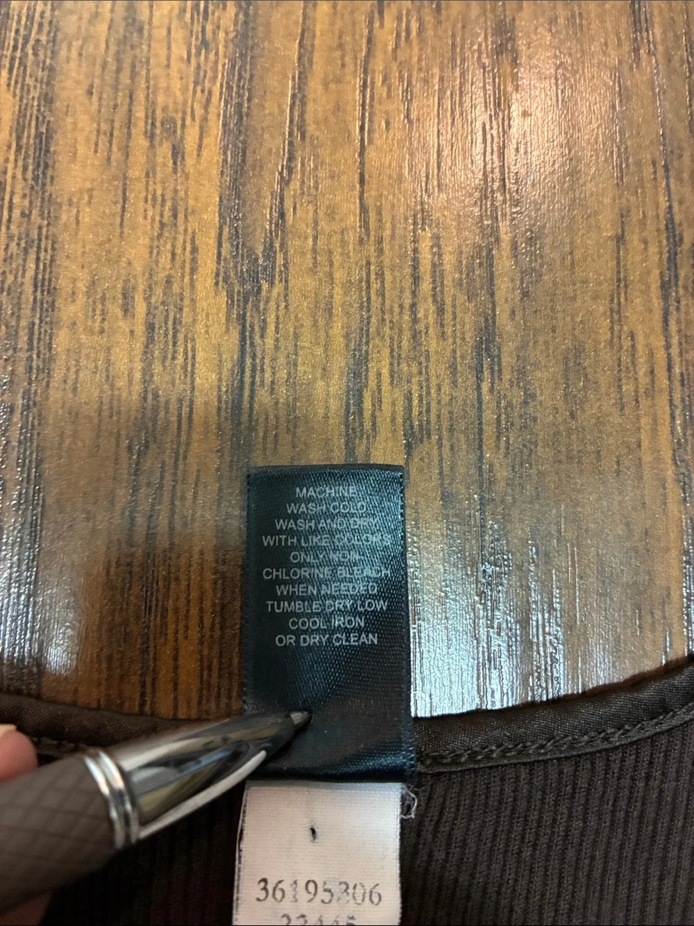 Banana Republic Dark Brown Ribbed Tank Top - Picture 3 of 4